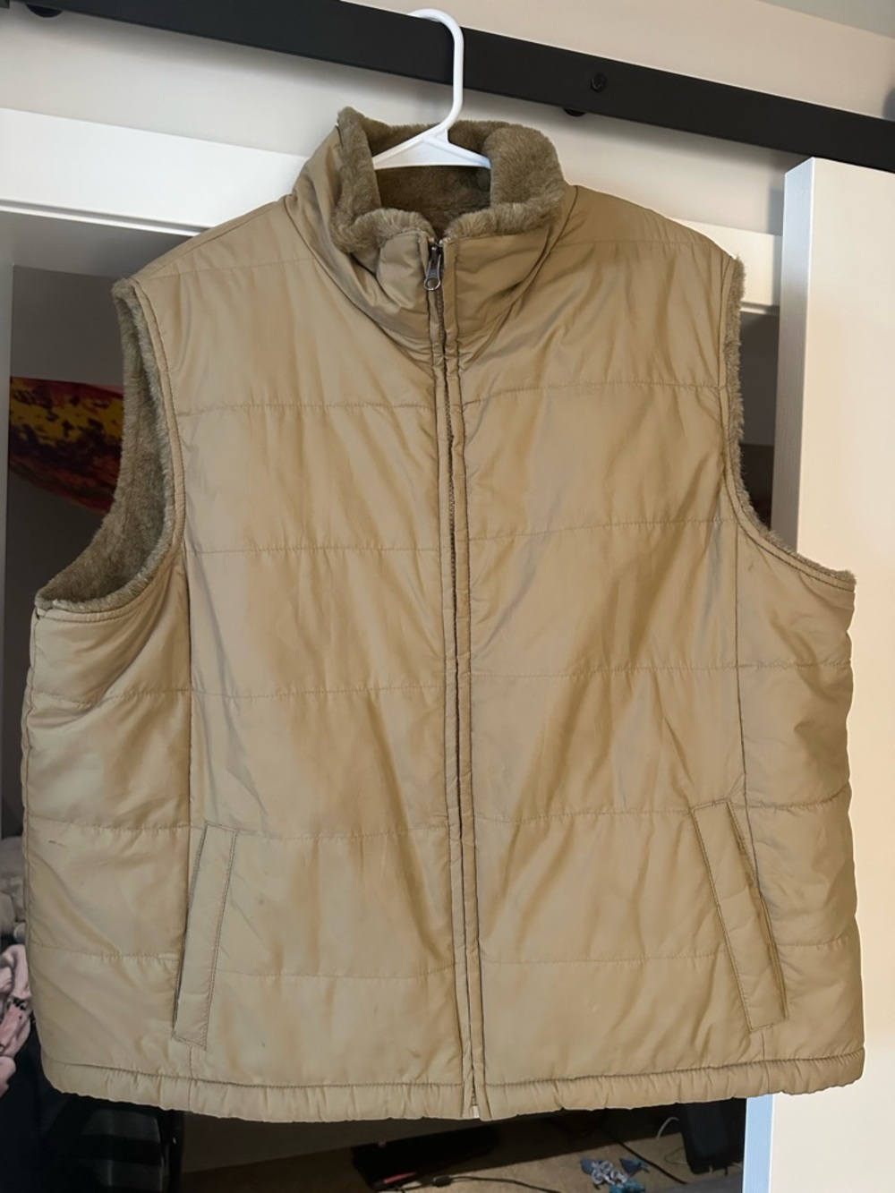 Eddie Bauer Quilted Vest with Taupe faux fur Lining